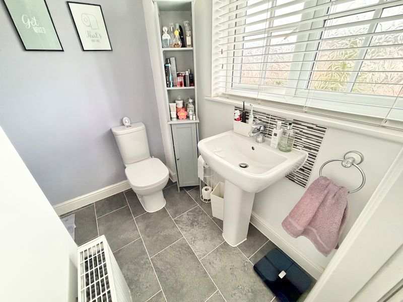 Longbank Court Rossmore